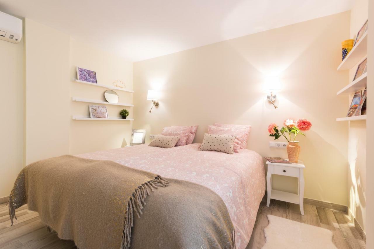 Malaga Centre Apartment With Parking 外观 照片